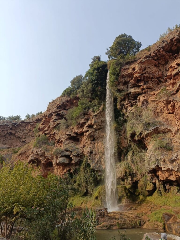 Cascada del Brazal en el paraje del Salto de la Novia